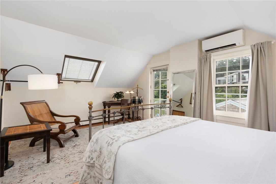 7 Old Ferry Road Bristol, RI 02809 - Photo 11 of 21 Gallery Image 11