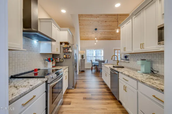 $499,900 | 4724 Sterling Lane, Kingsport, TN 37664