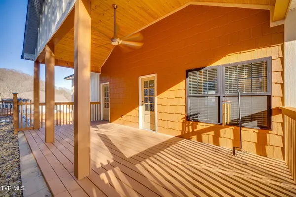 $499,900 | 4724 Sterling Lane, Kingsport, TN 37664