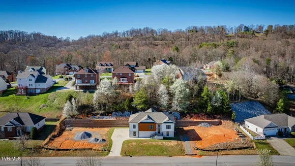 $499,900 | 4724 Sterling Lane, Kingsport, TN 37664
