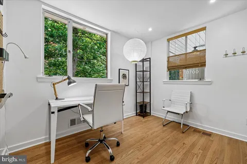 $1,150,000 | 10700 Keswick Street, Garrett Park, MD 20896