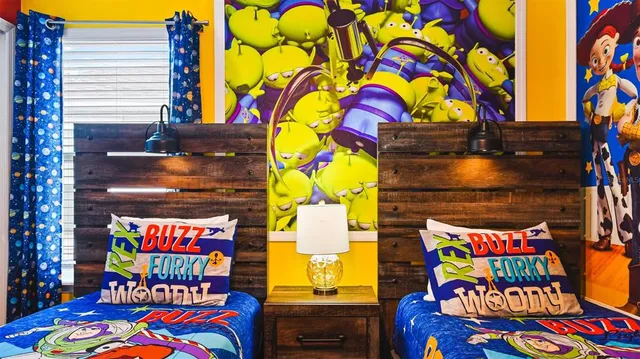 $739,500 | 2161 Lelani Circle, Davenport, FL 33897