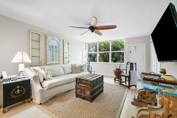 $279,000 | 2805 Southwest 22nd Avenue, Unit 1040, Delray Beach, FL 33445
