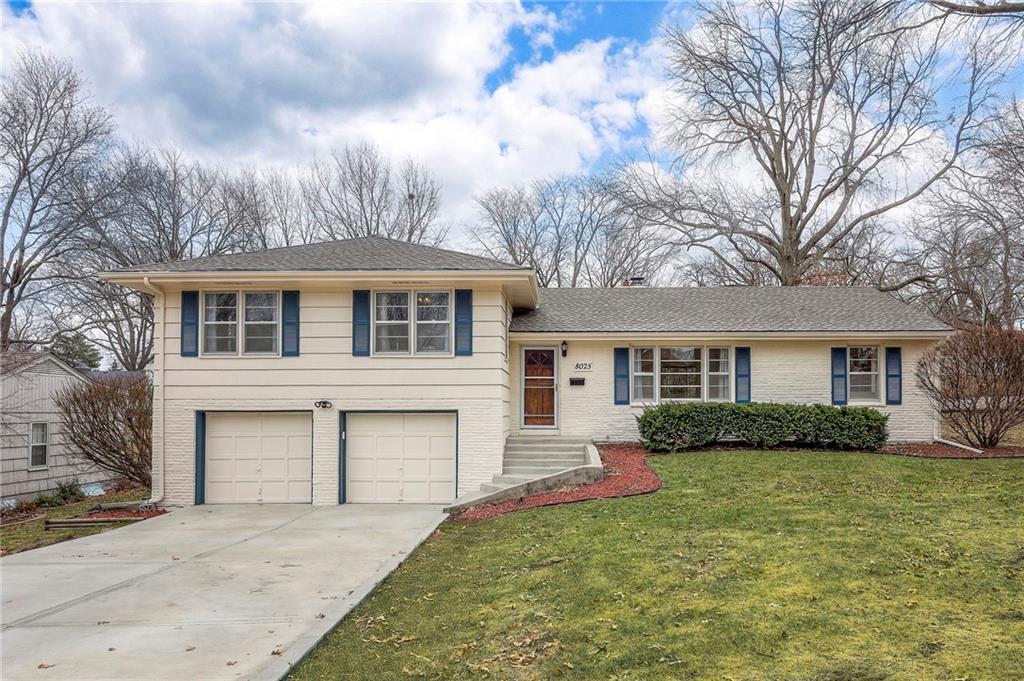 8025 Tomahawk Road Prairie Village, KS 66208 - Photo 1 of 39