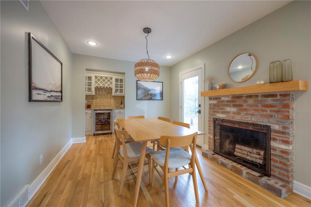 8025 Tomahawk Road Prairie Village, KS 66208 - Photo 13 of 39