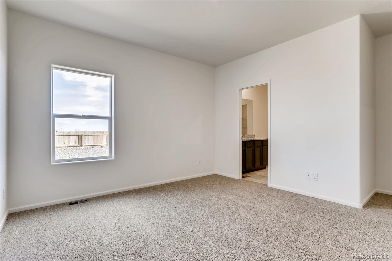 382 Maple Street Bennett, CO 80102 - Photo 15 of 29