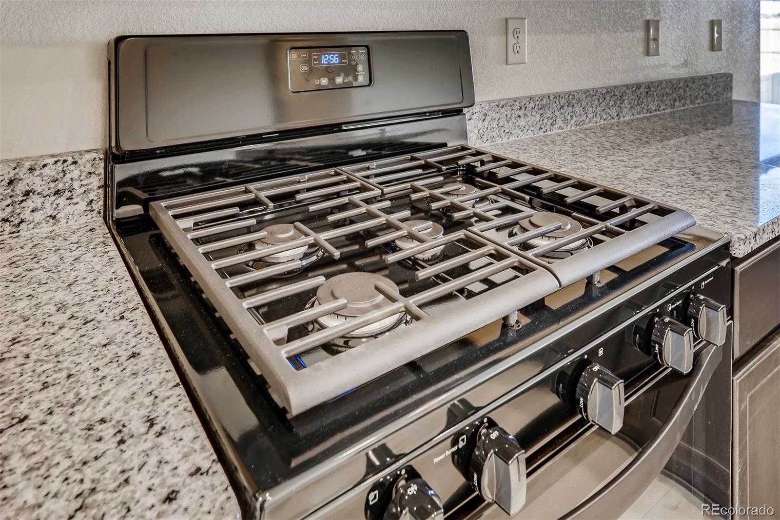 382 Maple Street Bennett, CO 80102 - Photo 26 of 29