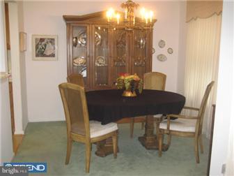 70101 Delaire Landing Road, Unit 101 Philadelphia, PA 19114 - Photo 4 of 12 Dining Room