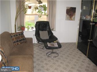 70101 Delaire Landing Road, Unit 101 Philadelphia, PA 19114 - Photo 8 of 12 Bedroom 2