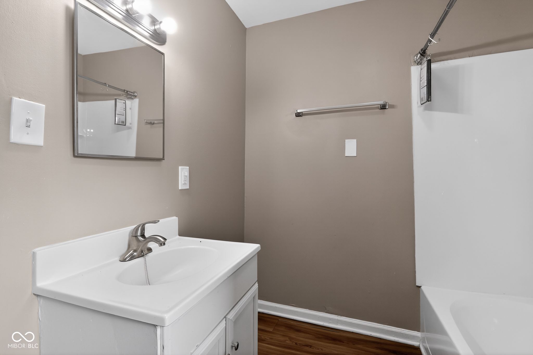 2142 Webb Street Indianapolis, IN 46225 - Photo 20 of 33