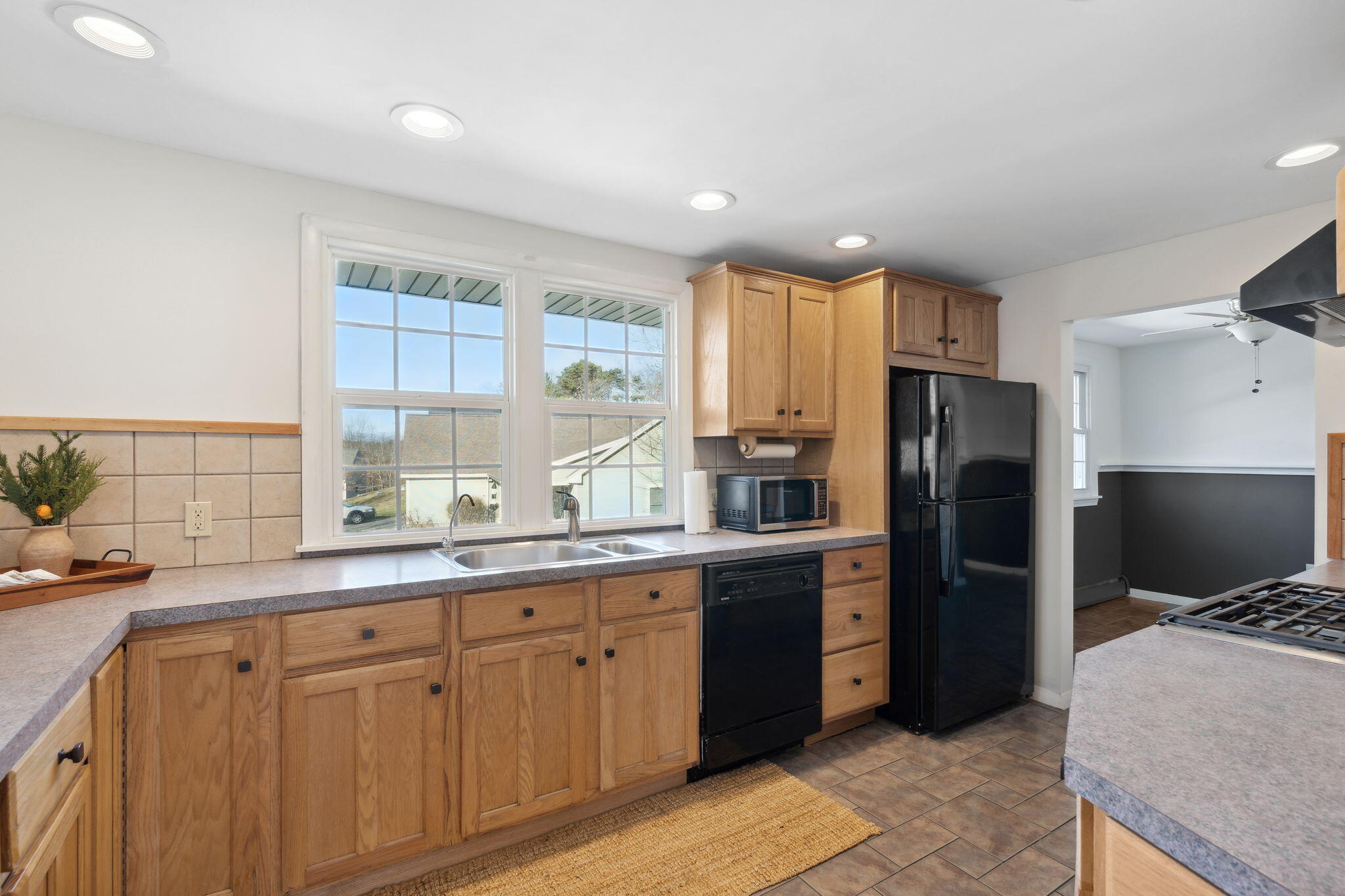 79 Fowler Road Cape Elizabeth, ME 04107 - Photo 18 of 43 79 Fowler Road
