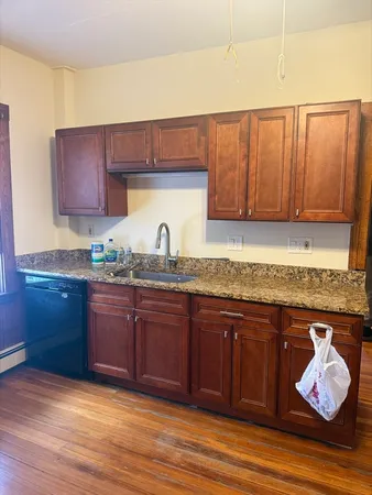 $4,600 | 7 Hoyle Street, Unit 2, Norwood, MA 02062