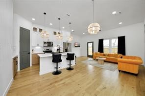 4010 Dreyfus Street Houston, TX 77021 - Photo 2 of 41 Open concept living area perfect for friends & family