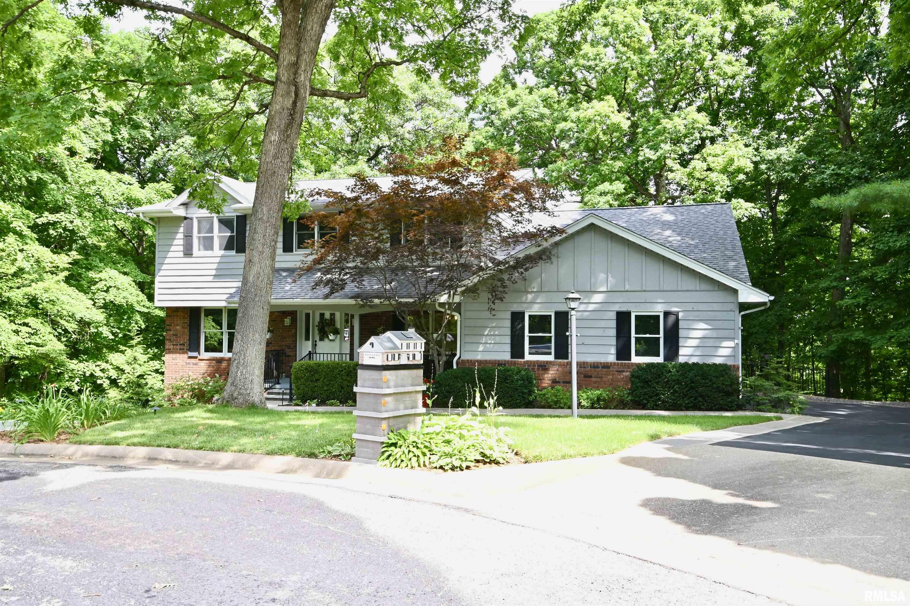 113 Wood Ridge Drive Dunlap, IL 61525 - Photo 1 of 59 Gallery Image 1