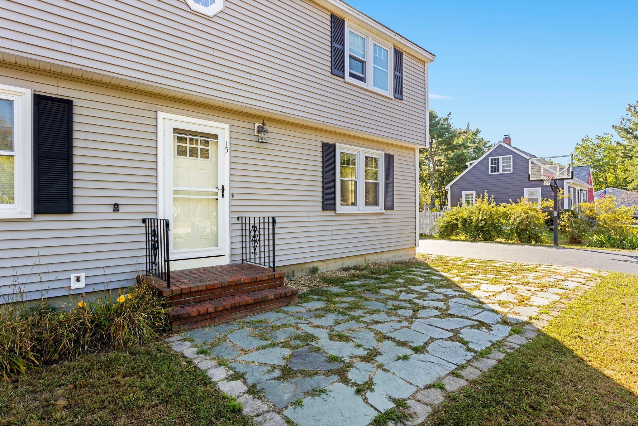 15 Gromble Way Windham, ME 04062 - Photo 4 of 45 15_Gromble_Wy_011
