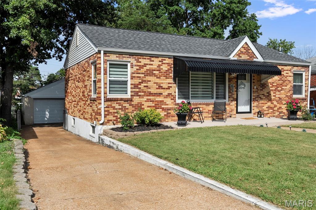 4719 Heege Road St. Louis, MO 63123 - Photo 29 of 30 Gallery Image 29