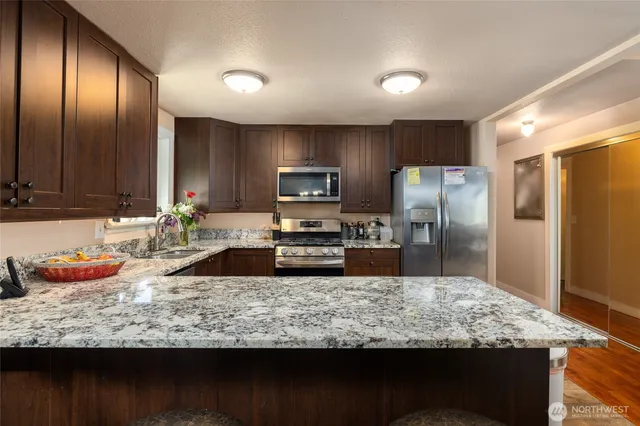 $660,000 | 2809 East Sunset Drive, Bellingham, WA 98226