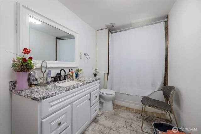 $660,000 | 2809 East Sunset Drive, Bellingham, WA 98226