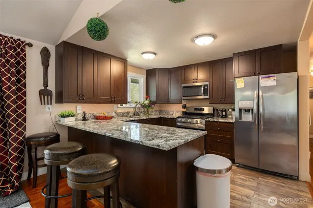 $660,000 | 2809 East Sunset Drive, Bellingham, WA 98226