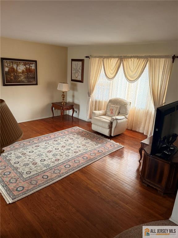 5 Meyer Road Edison, NJ 08817 - Photo 13 of 34 a living room with furniture and a flat screen tv