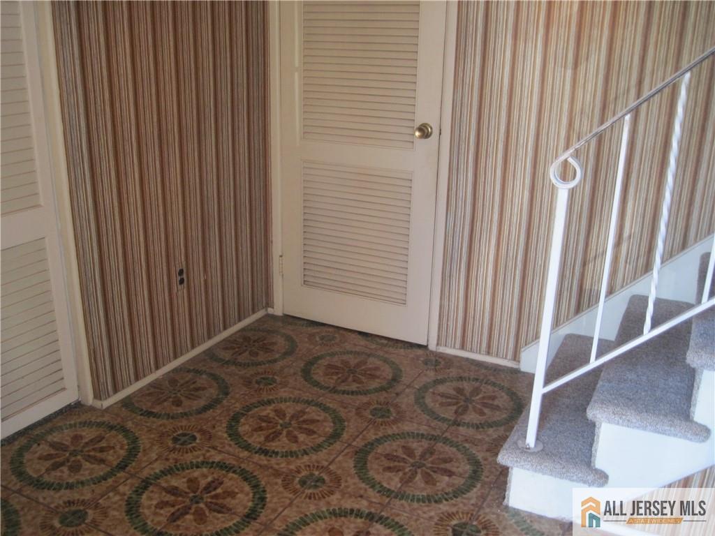 5 Meyer Road Edison, NJ 08817 - Photo 8 of 34 a view of a bedroom