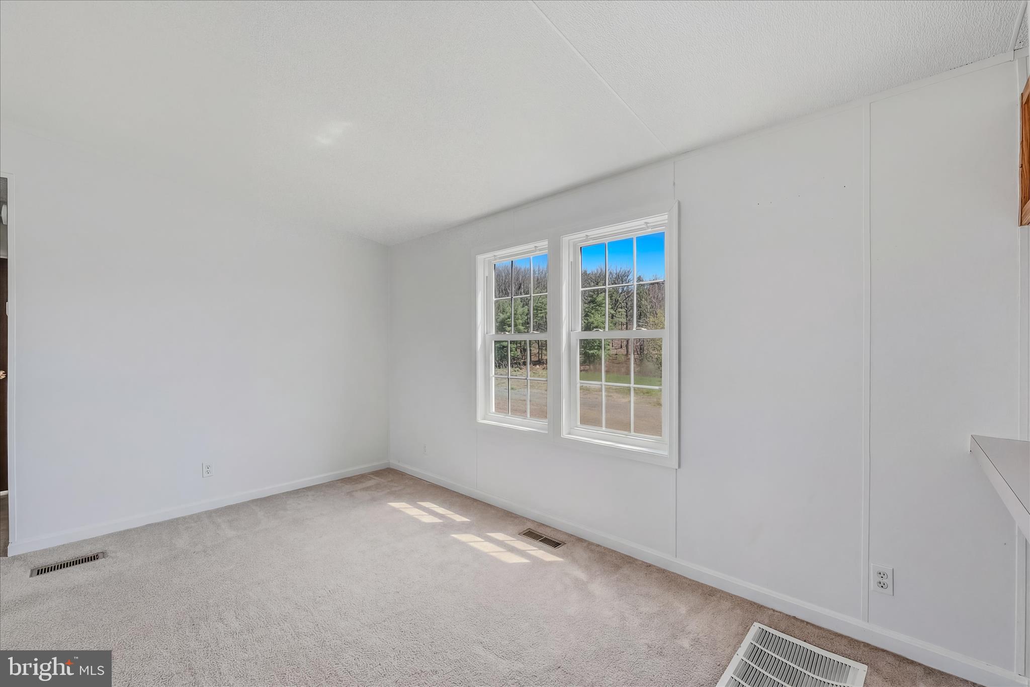 1420 Eppinger Road Berkeley Springs, WV 25411 - Photo 25 of 47 Media 24