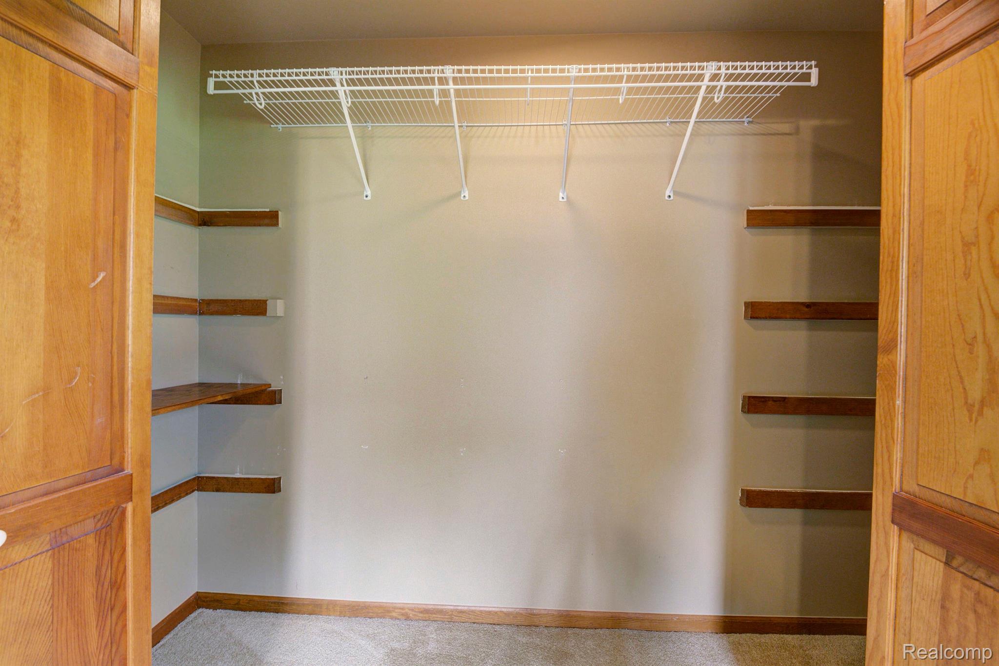 21093 Gill Road Farmington, MI 48335 - Photo 37 of 43 Gallery Image 37