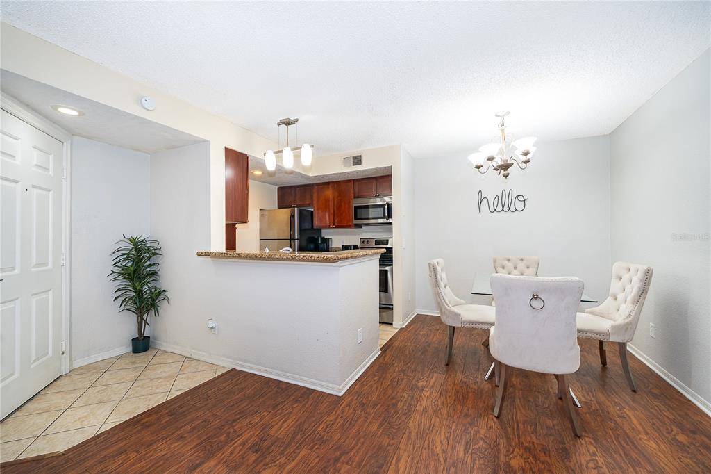5124 Conroy Road, Unit 26 Orlando, FL 32811 - Photo 14 of 24 Gallery Image 14