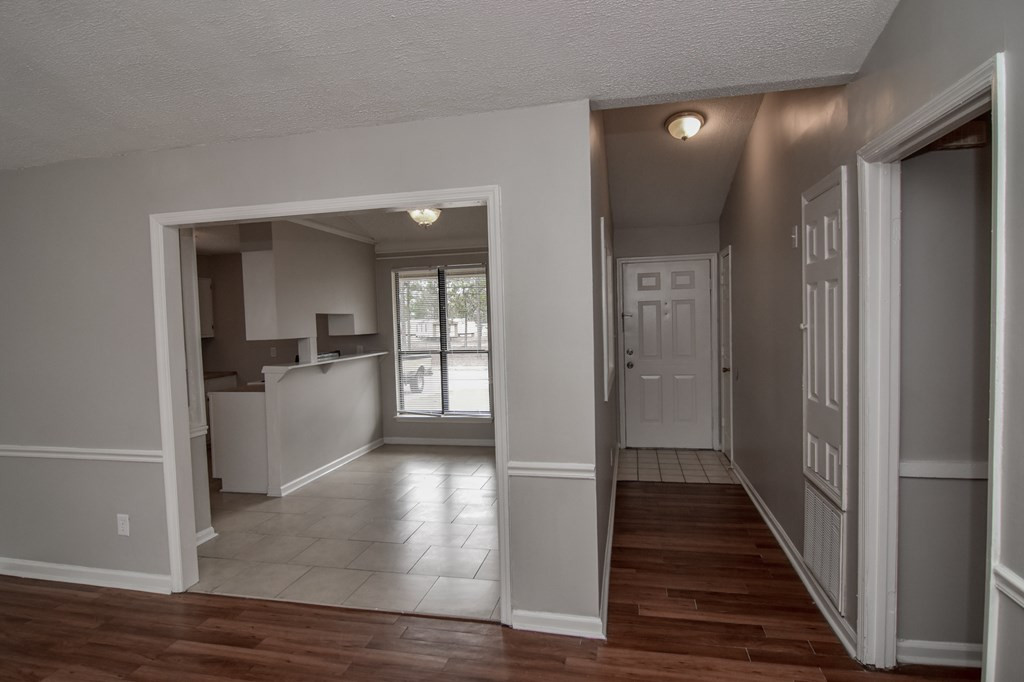 2407 Travis Road Augusta, GA 30906 - Photo 4 of 28