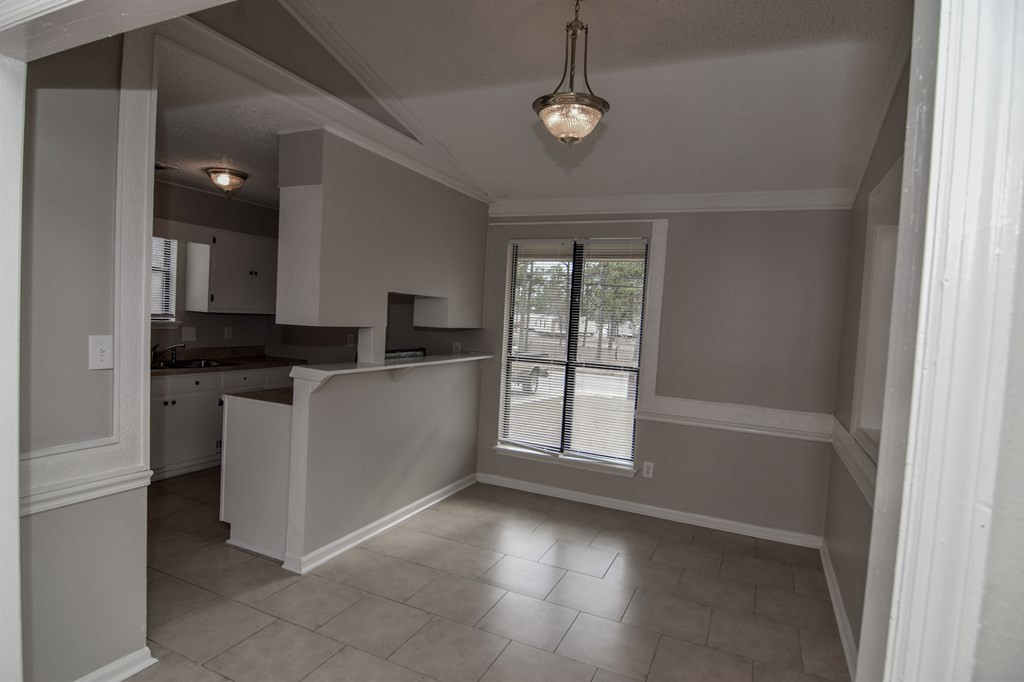2407 Travis Road Augusta, GA 30906 - Photo 5 of 28