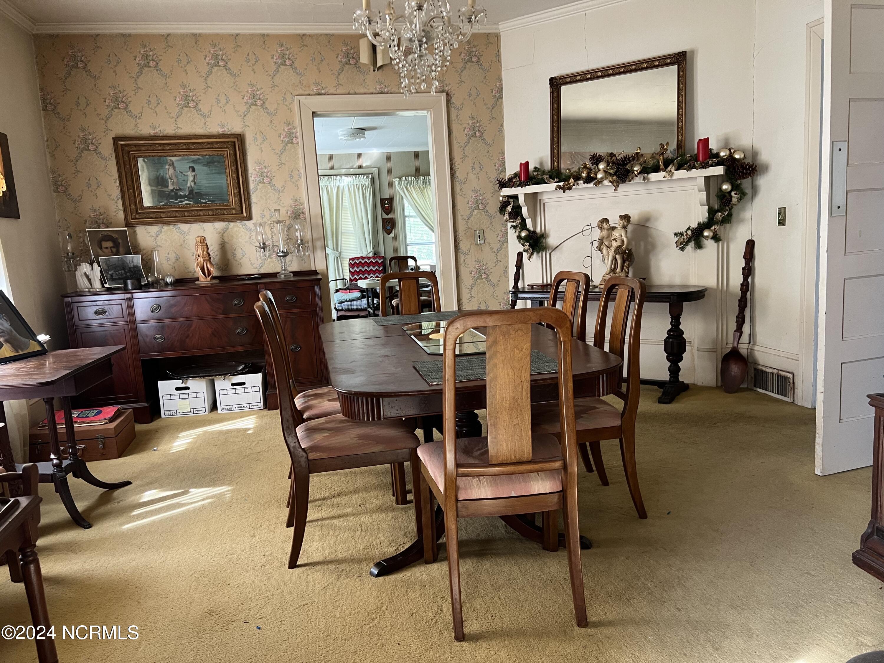 5387 Gardnerville Road Ayden, NC 28513 - Photo 18 of 28 dining