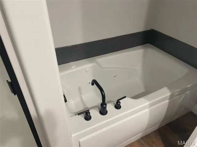 $2,000 | 28557 Shallow Water Road, Warrenton, MO 63383