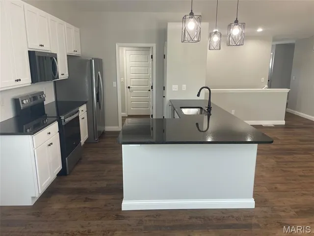 $2,000 | 28557 Shallow Water Road, Warrenton, MO 63383