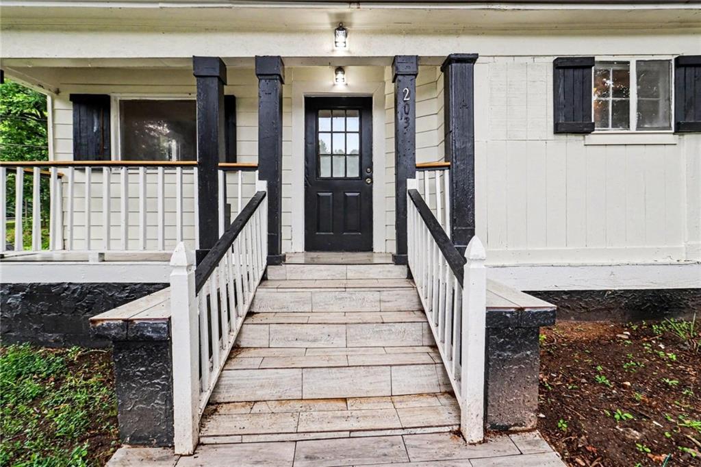 203 Kenwood Road Fayetteville, GA 30214 - Photo 5 of 28