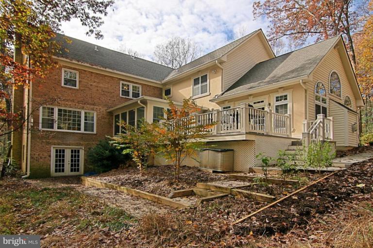 12000 Aintree Lane Reston, VA 20191 - Photo 15 of 30 Rear of Home