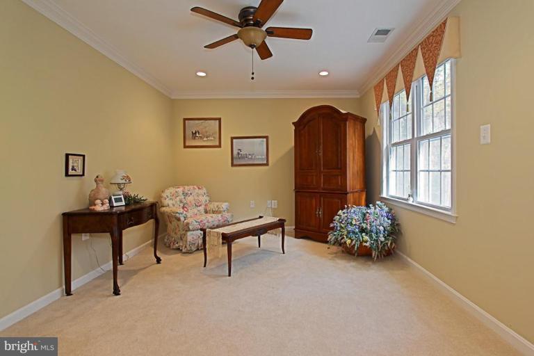 12000 Aintree Lane Reston, VA 20191 - Photo 17 of 30 Master Suite Sitting Room