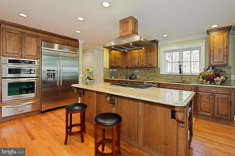 12000 Aintree Lane Reston, VA 20191 - Photo 3 of 30 Custom Kitchen