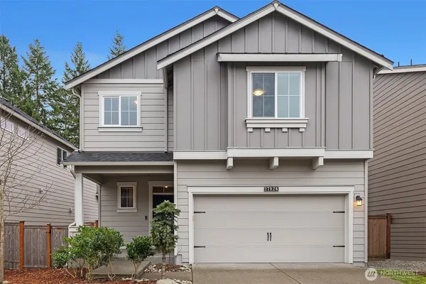 $900,000 | 27926 219th Place Southeast, Maple Valley, WA 98038