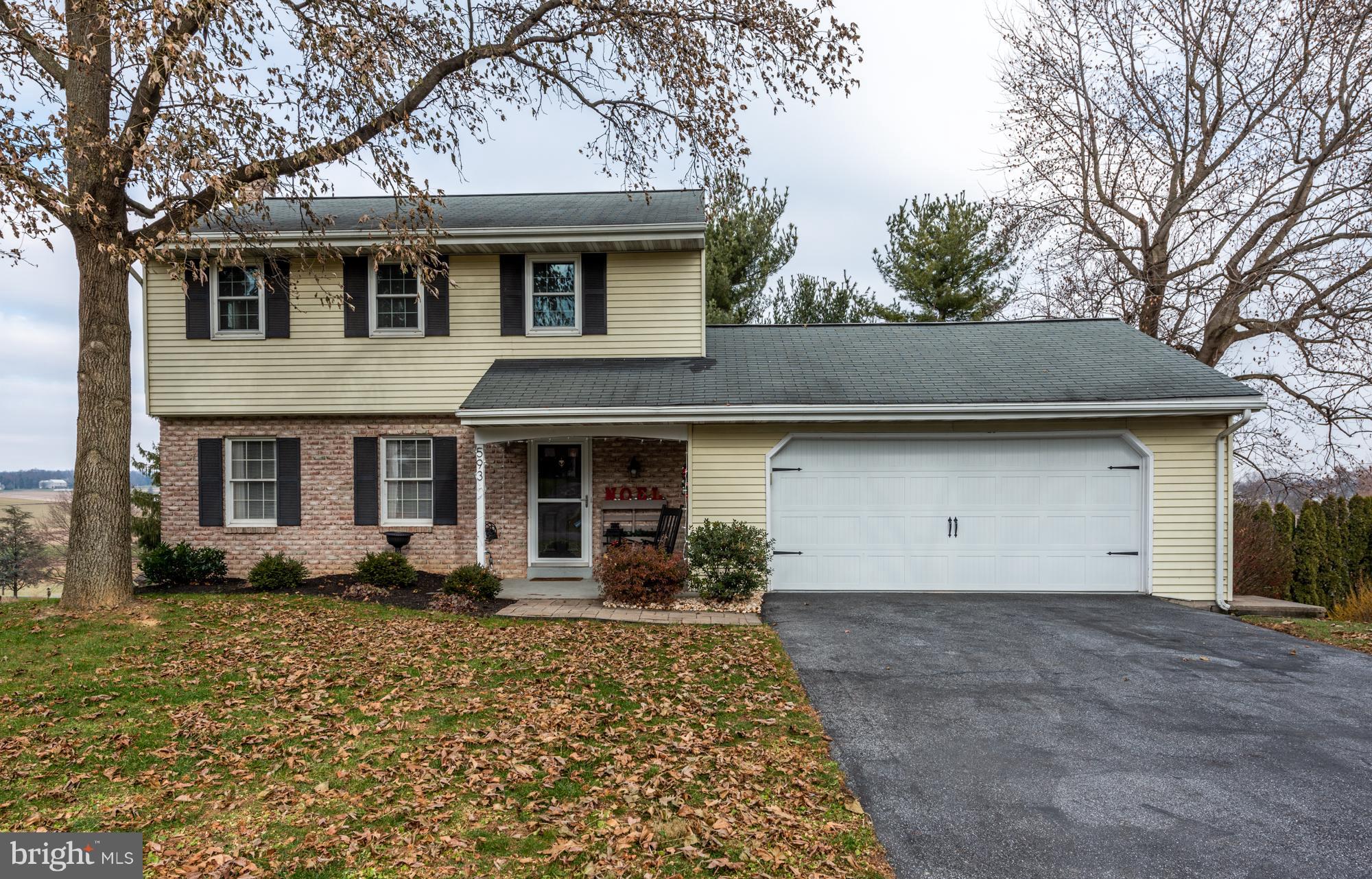 593 Hi View Drive Lititz, PA 17543 - Photo 1 of 31 Front View