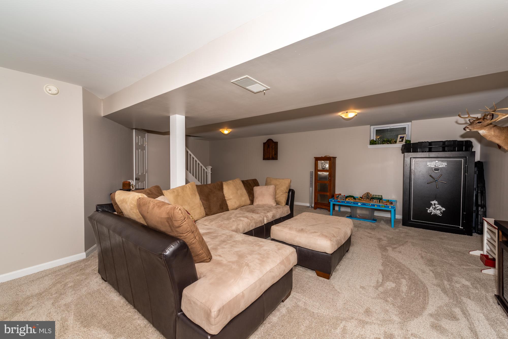 593 Hi View Drive Lititz, PA 17543 - Photo 21 of 31 Family Room
