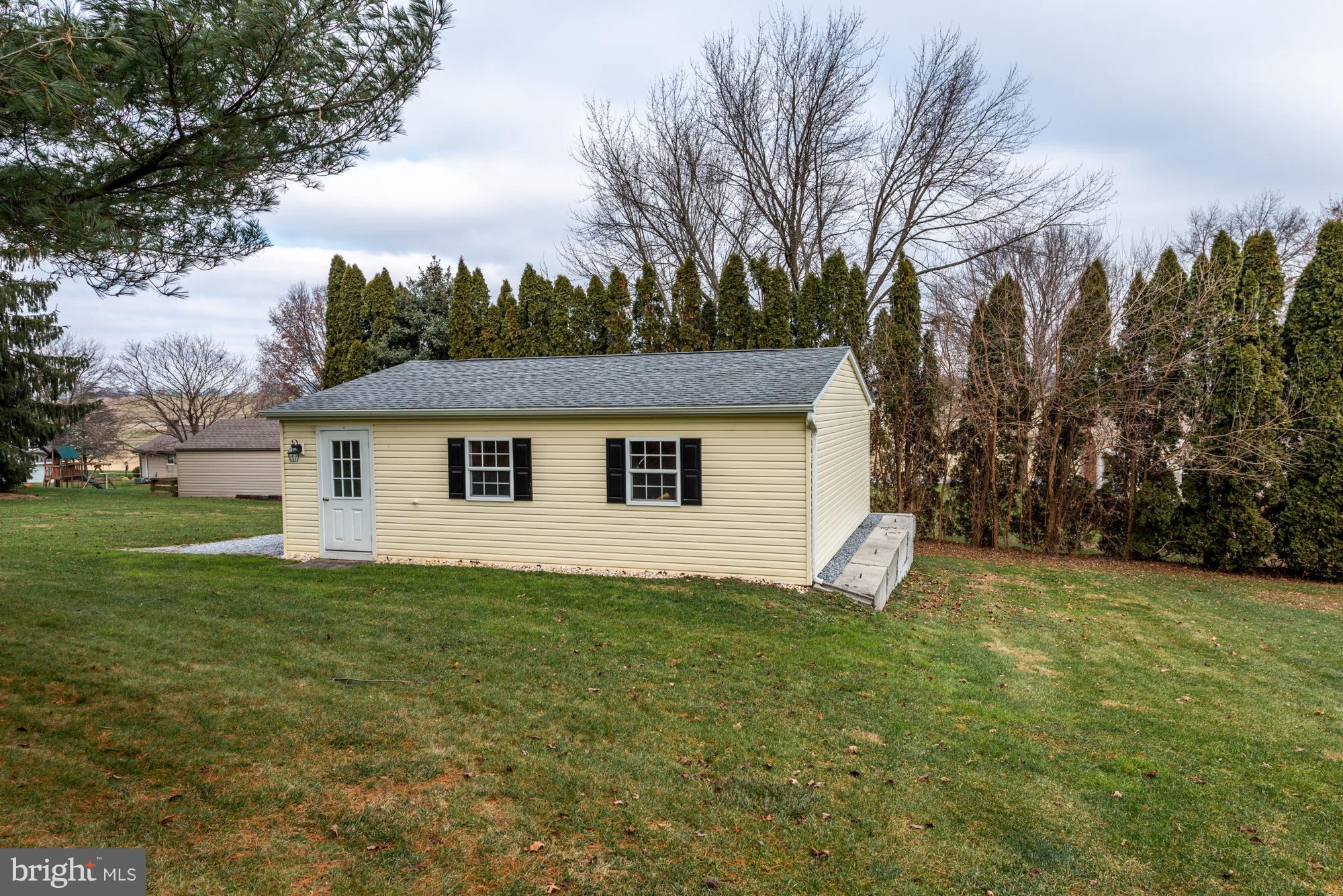 593 Hi View Drive Lititz, PA 17543 - Photo 30 of 31 V3