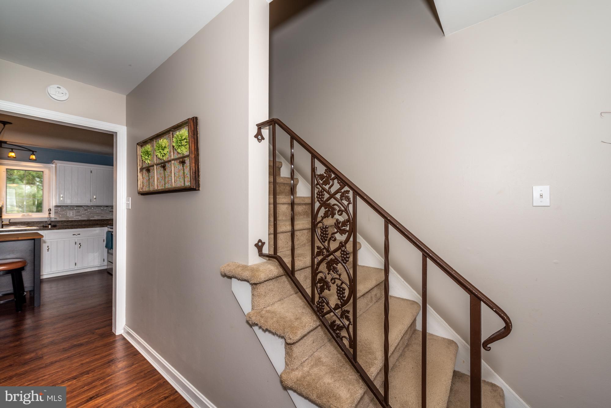593 Hi View Drive Lititz, PA 17543 - Photo 4 of 31 Foyer