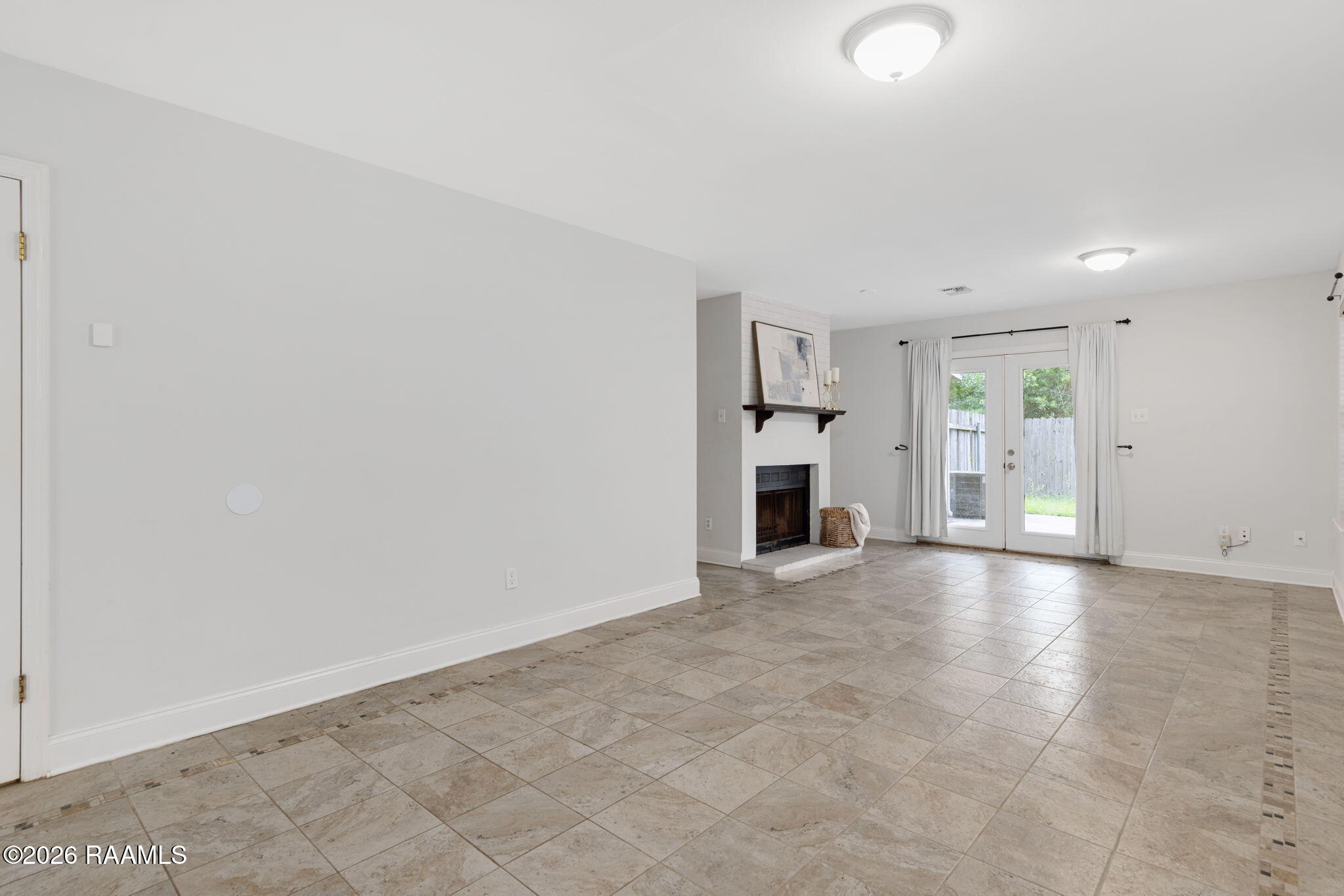 451 Rena Drive Lafayette, LA 70503 - Photo 2 of 14