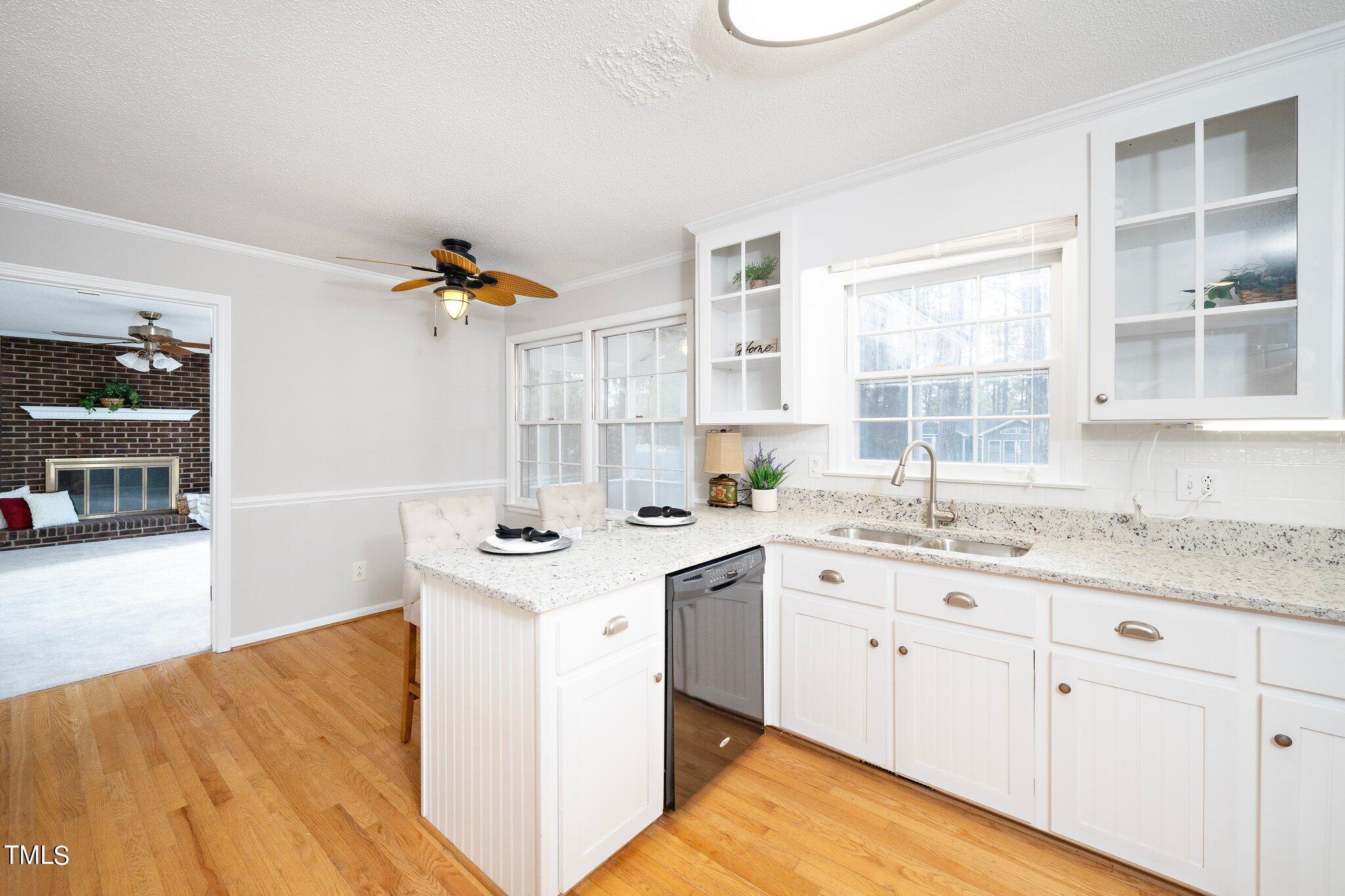 5705 Timber Ridge Drive Raleigh, NC 27609 - Photo 6 of 31 13-web-or-mls-5705 Timber RIdge Dr (6 of