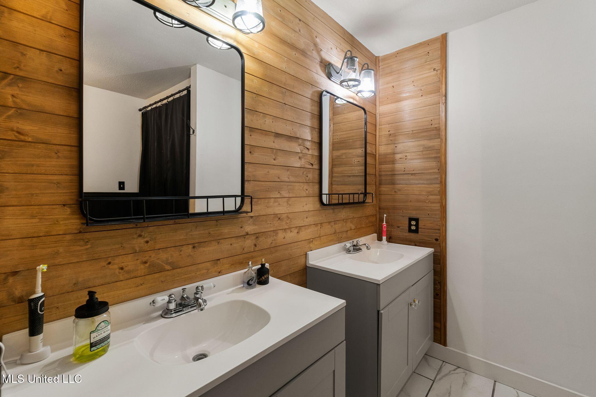 119 Hillsdale Gumpond Road Lumberton, MS 39455 - Photo 20 of 34 119_Hillsdale_Gumpond_Rd-25