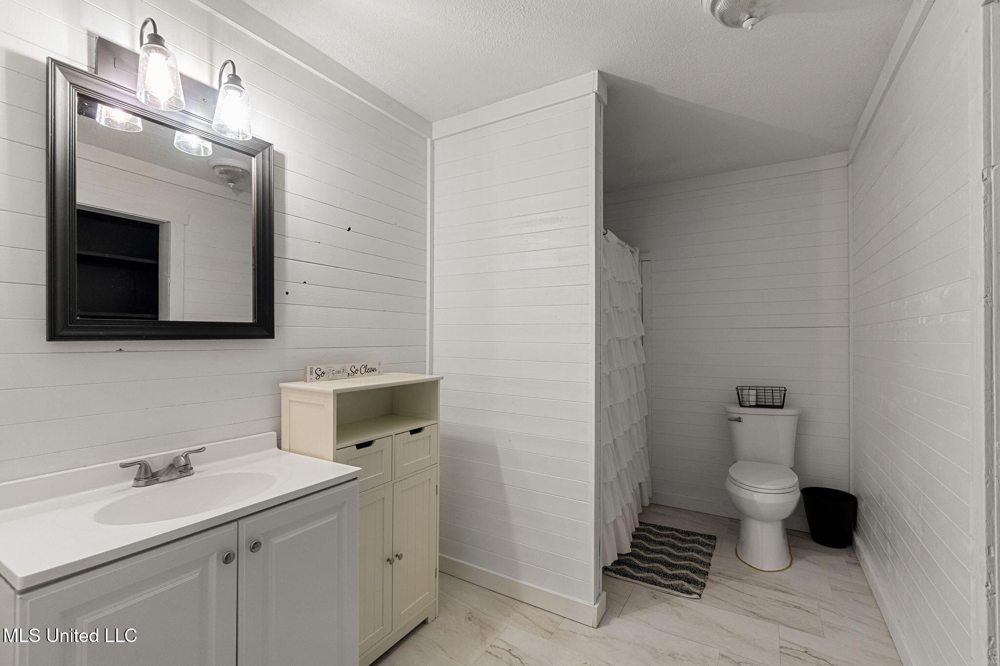 119 Hillsdale Gumpond Road Lumberton, MS 39455 - Photo 23 of 34 119_Hillsdale_Gumpond_Rd-29