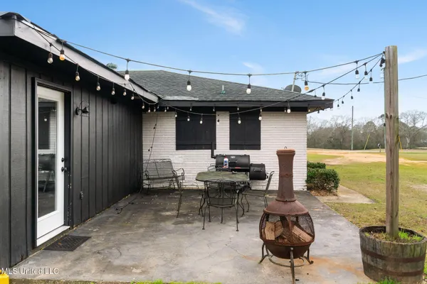 $275,000 | 119 Hillsdale Gumpond Road, Lumberton, MS 39455