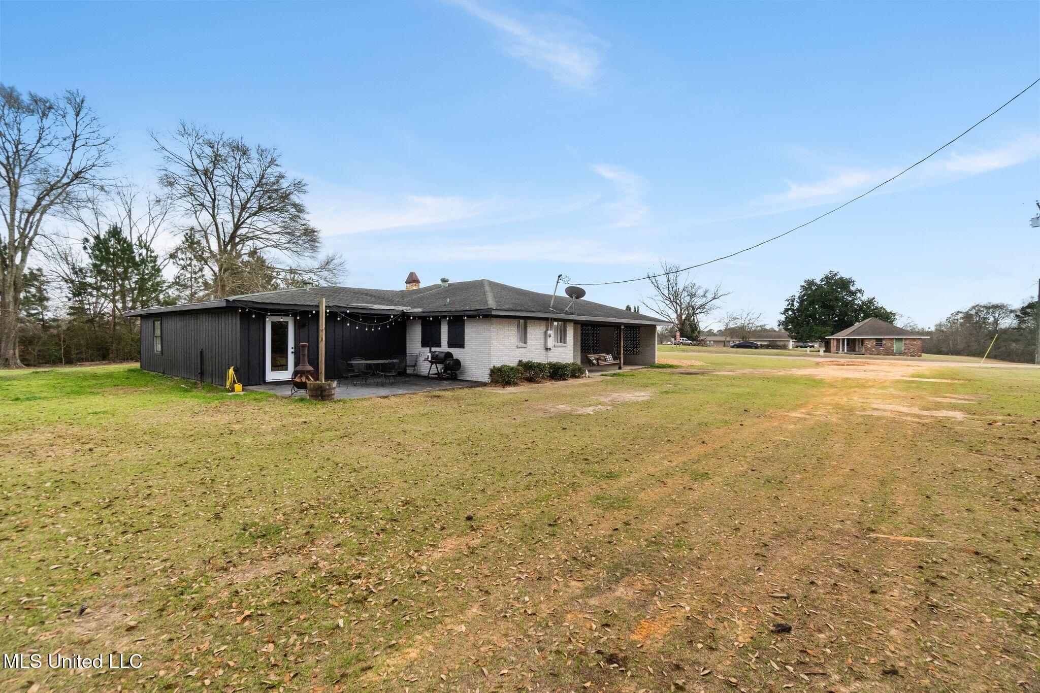 119 Hillsdale Gumpond Road Lumberton, MS 39455 - Photo 29 of 34 119_Hillsdale_Gumpond_Rd-36