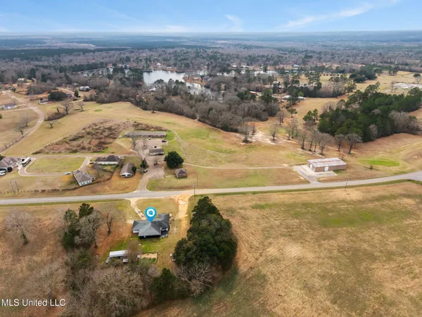 $275,000 | 119 Hillsdale Gumpond Road, Lumberton, MS 39455
