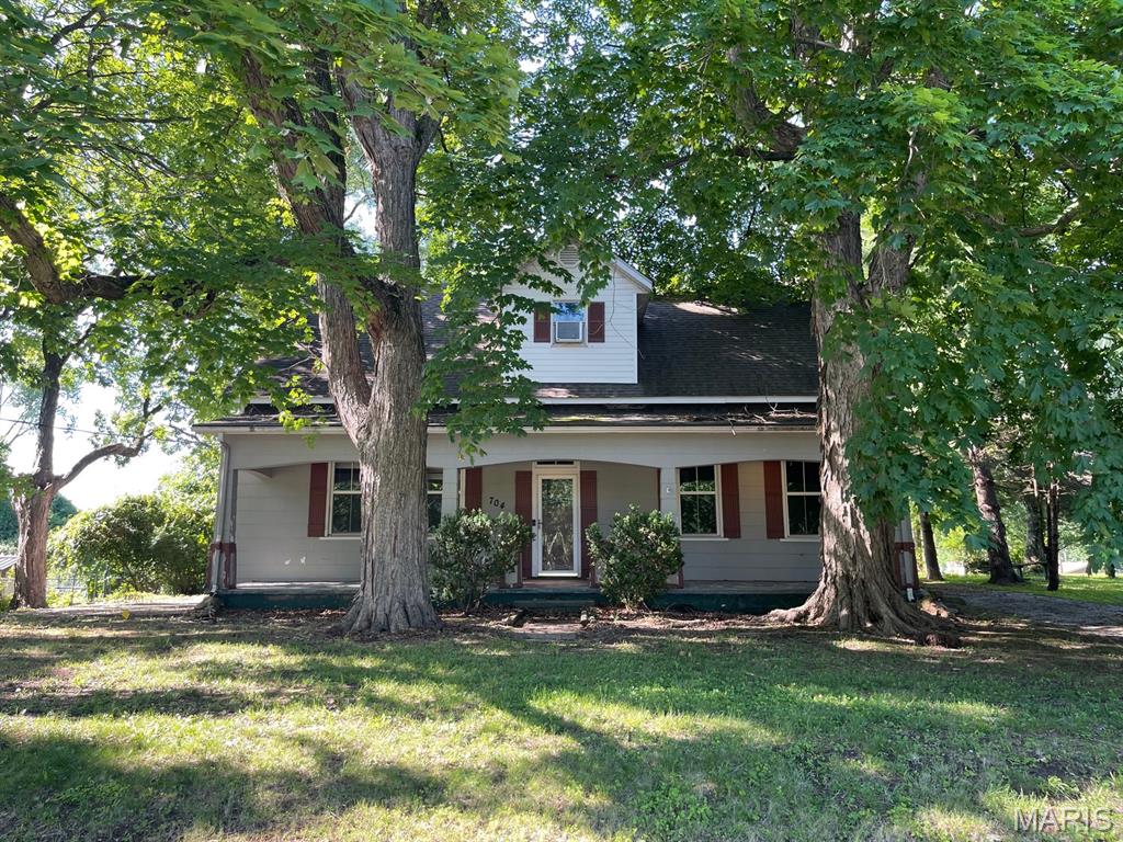 704 Eiler Road Belleville, IL 62223 - Photo 1 of 27